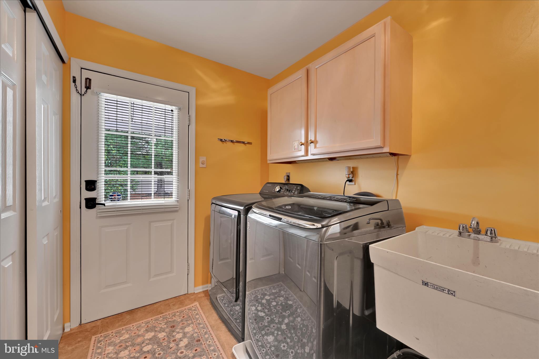 1118 Jarvis Lane Lansdale, PA 19446 - Photo 19 of 45 a view of a kitchen with sink and cabinets