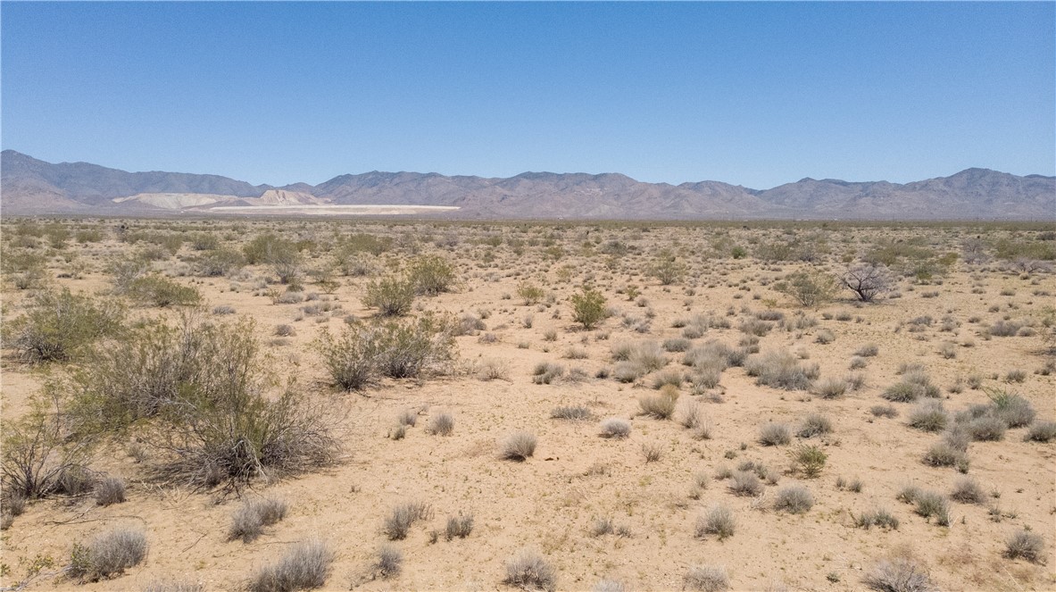 113 Truman Road Golden Valley, AZ 86413 - Photo 9 of 30 a view of a large mountain with a mountain in the background