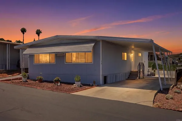 $124,999 | 718 Sycamore Avenue, Unit 26, Vista, CA 92083