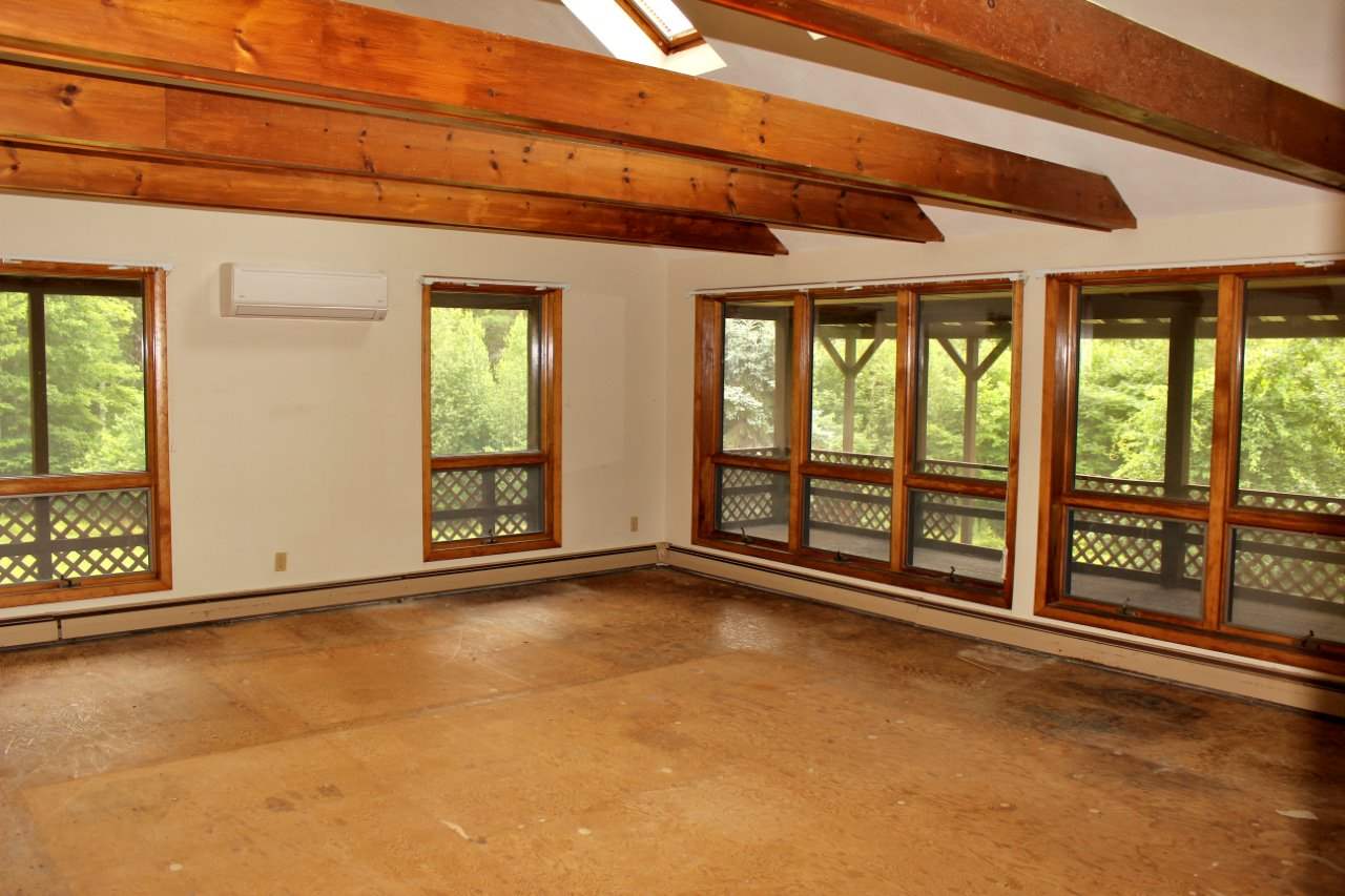 262 Scarboro Road Freedom, NH 03836 - Photo 7 of 17