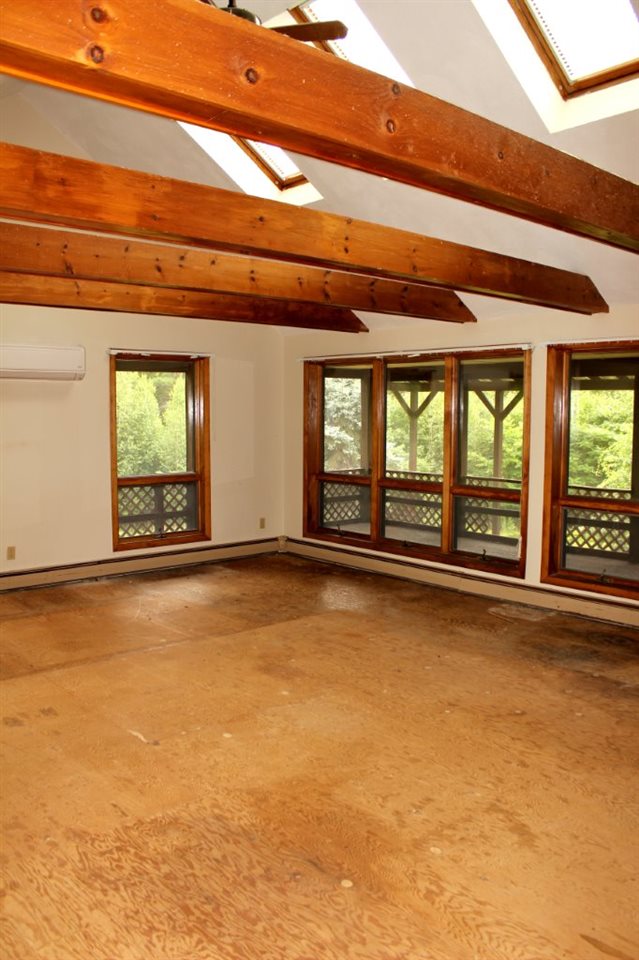 262 Scarboro Road Freedom, NH 03836 - Photo 8 of 17