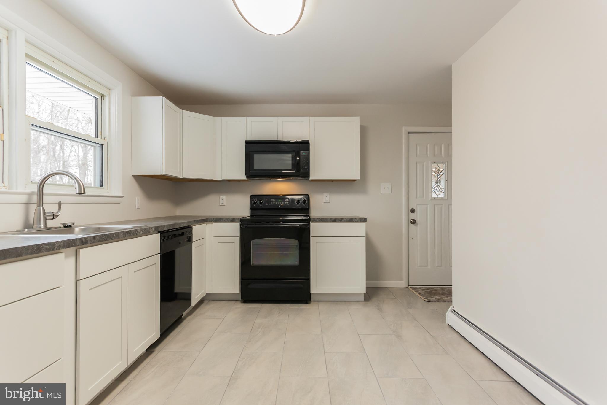 5631 Beaver Dam Road Bristol, PA 19007 - Photo 2 of 28 Gallery Image 2