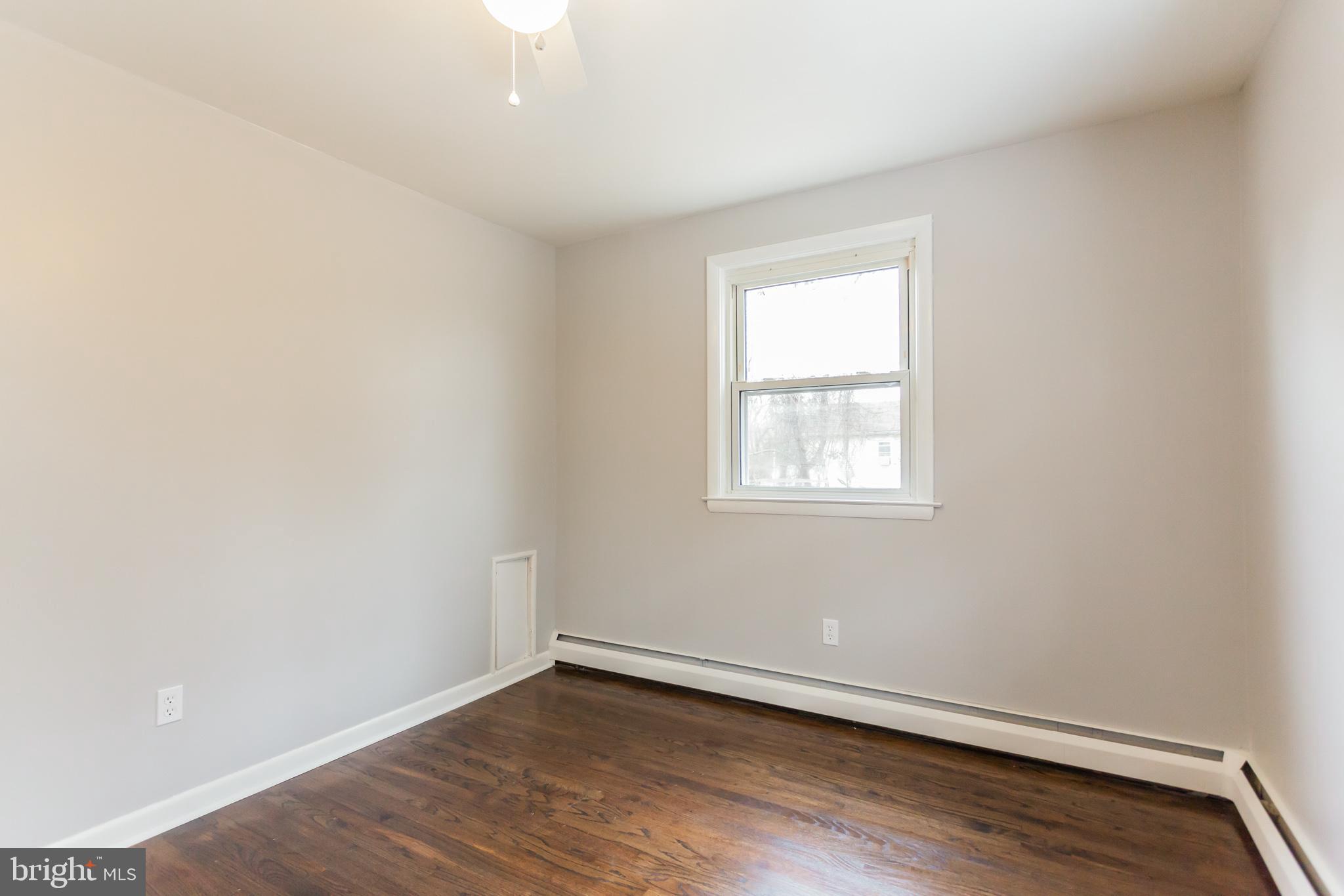 5631 Beaver Dam Road Bristol, PA 19007 - Photo 18 of 28 Gallery Image 18