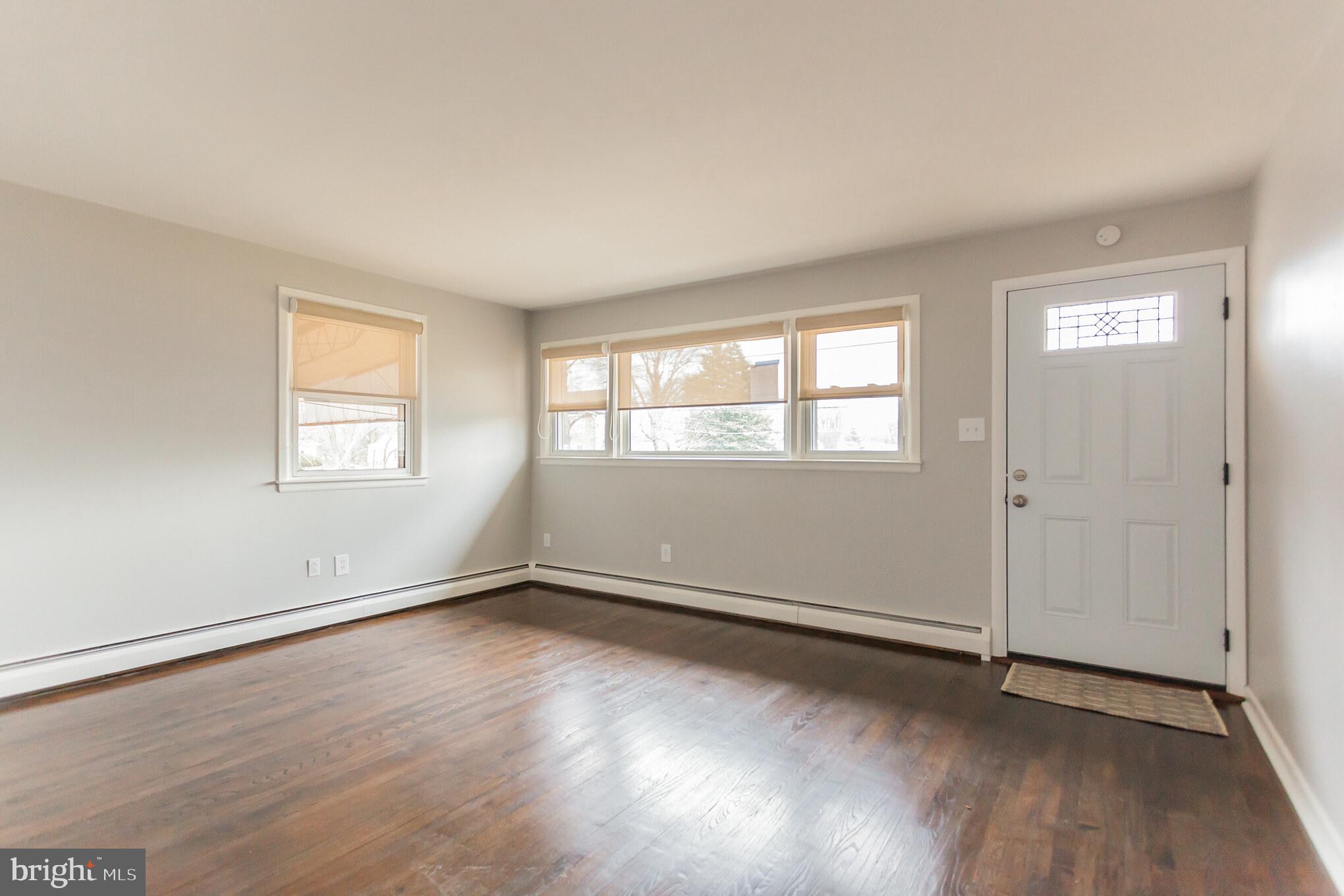 5631 Beaver Dam Road Bristol, PA 19007 - Photo 8 of 28 Gallery Image 8