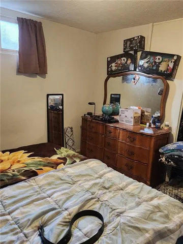 $185,000 | 1001 Northeast 45th Street, Kansas City, MO 64116