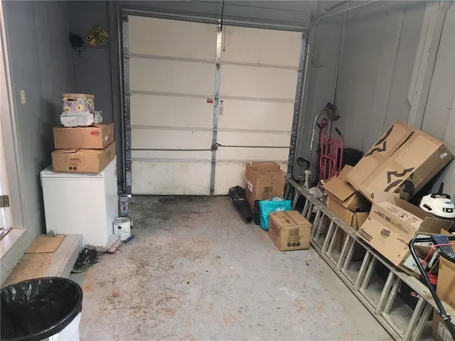 $185,000 | 1001 Northeast 45th Street, Kansas City, MO 64116