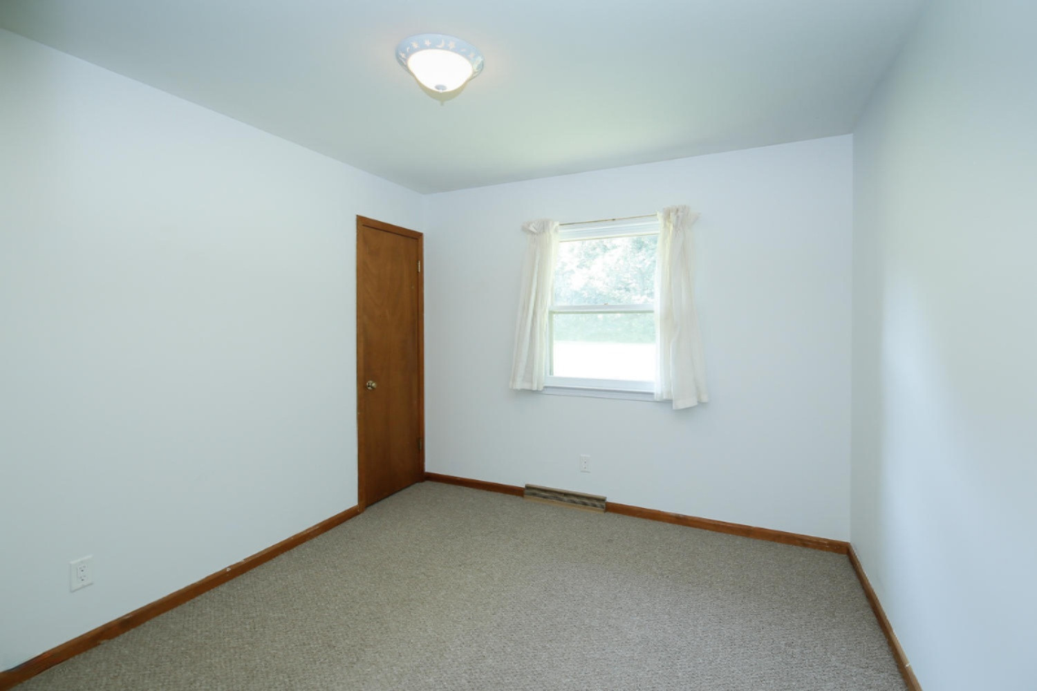 15803 Barton Road Vicksburg, MI 49097 - Photo 12 of 23 15803 Barton Rd-112