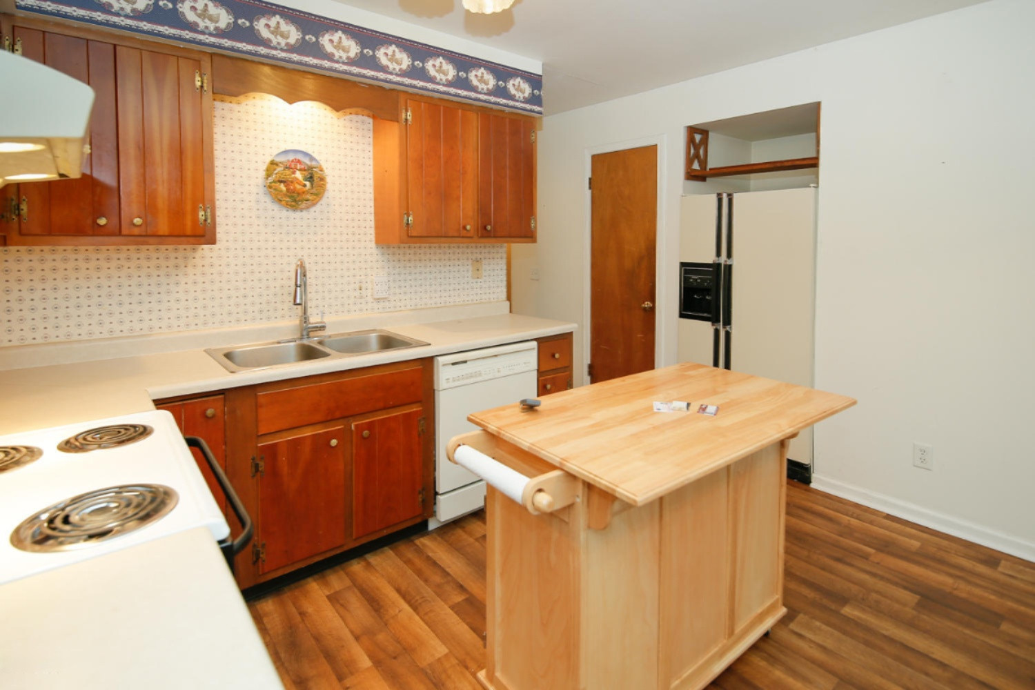 15803 Barton Road Vicksburg, MI 49097 - Photo 6 of 23 15803 Barton Rd-106