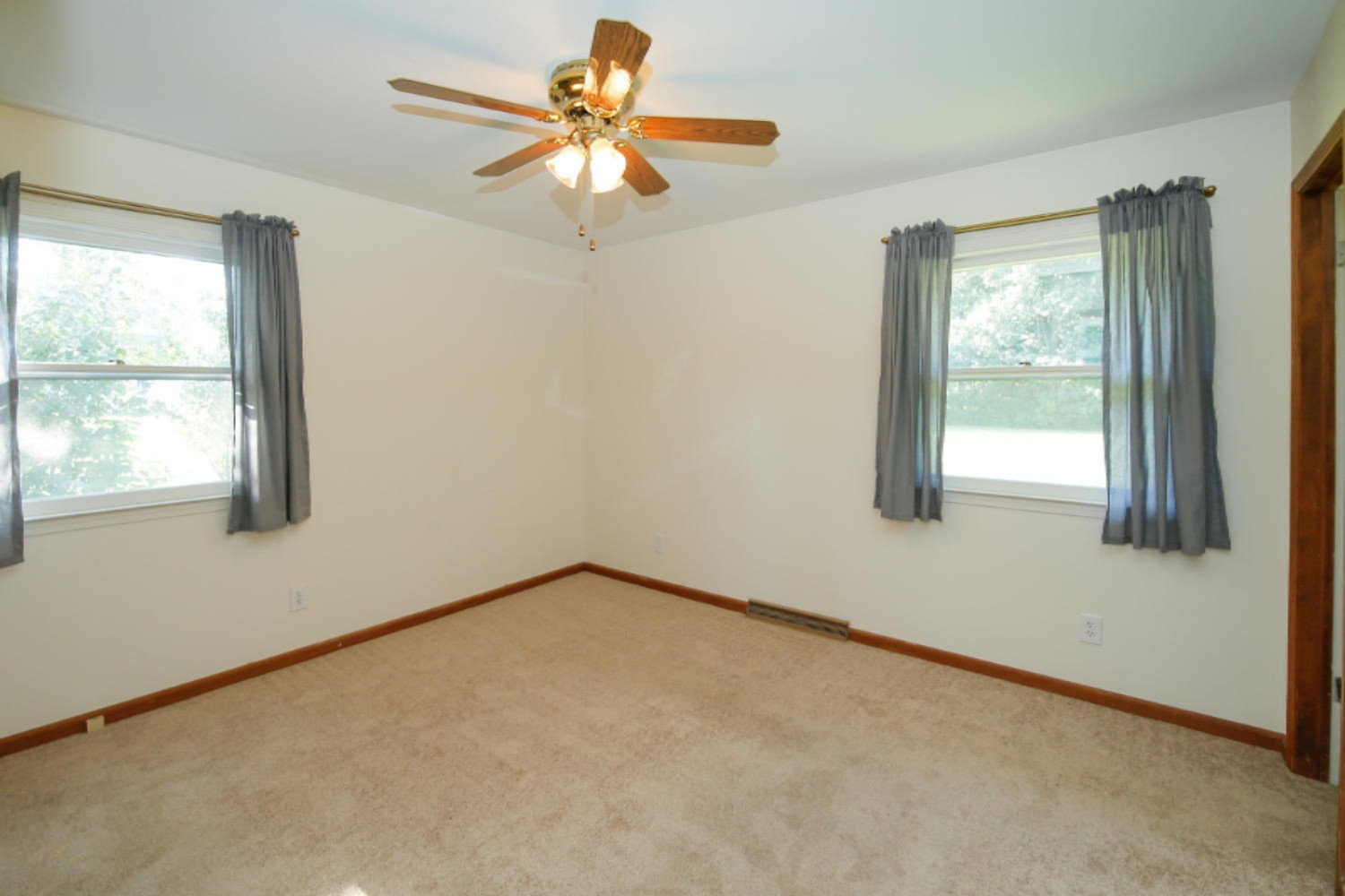 15803 Barton Road Vicksburg, MI 49097 - Photo 10 of 23 15803 Barton Rd-110