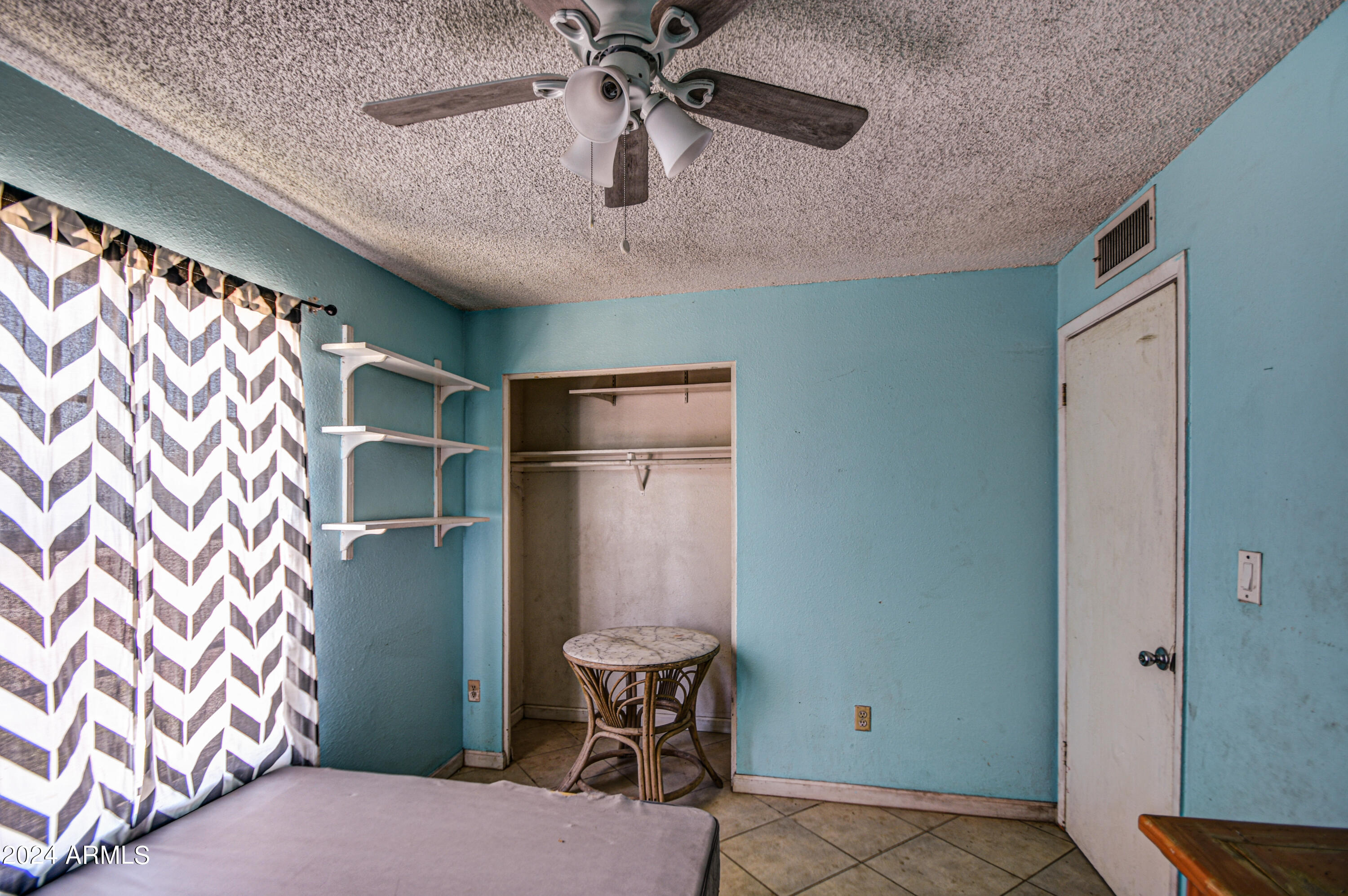 4862 West Almeria Road Phoenix, AZ 85035 - Photo 29 of 36 Bedroom 5-pic 2