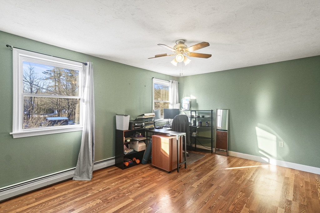 950 Chase Road Lunenburg, MA 01462 - Photo 18 of 32