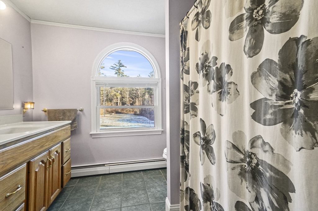 950 Chase Road Lunenburg, MA 01462 - Photo 22 of 32