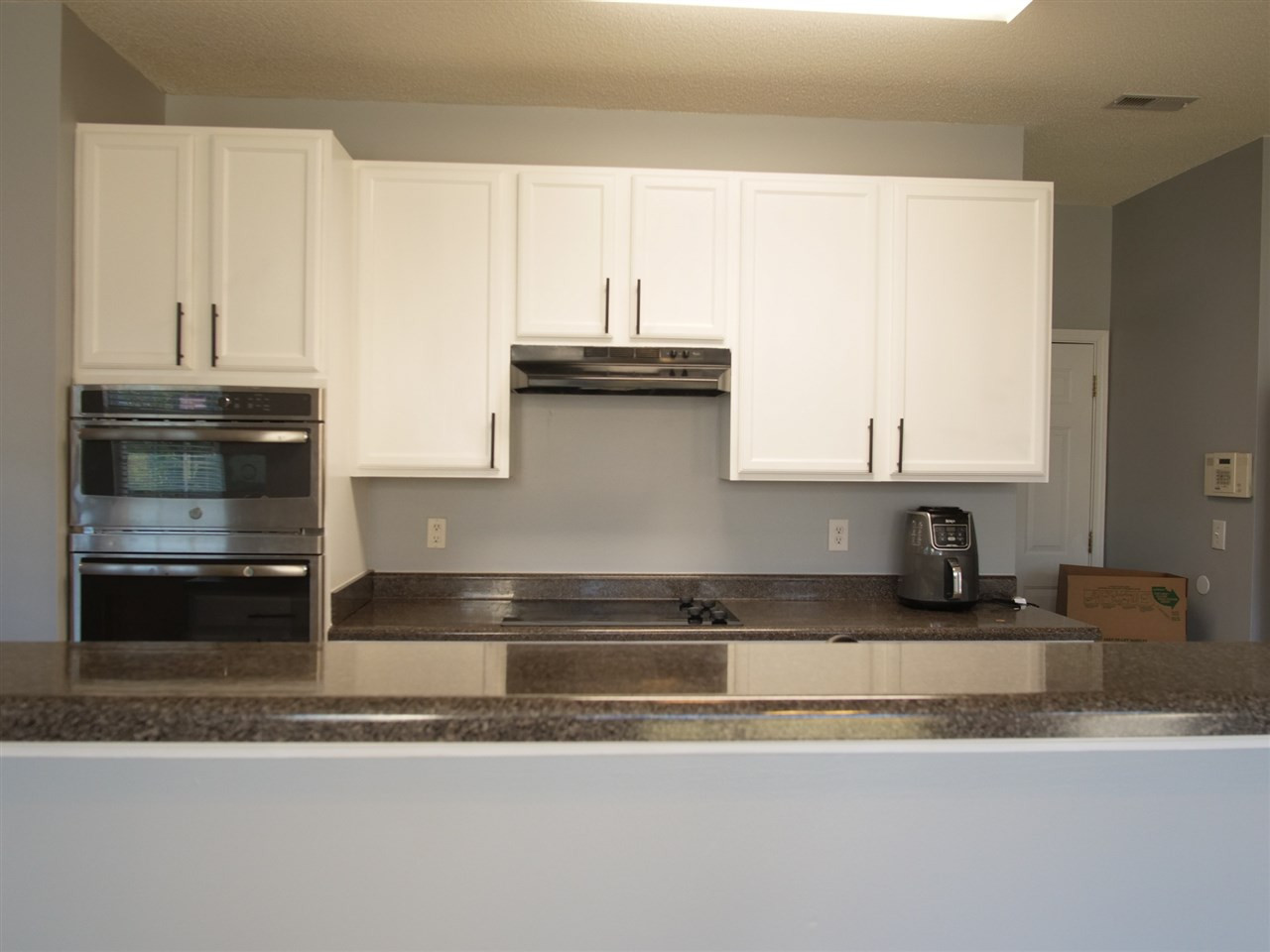 8028 Atamasco Circle Raleigh, NC 27616 - Photo 10 of 13 Kitchen4