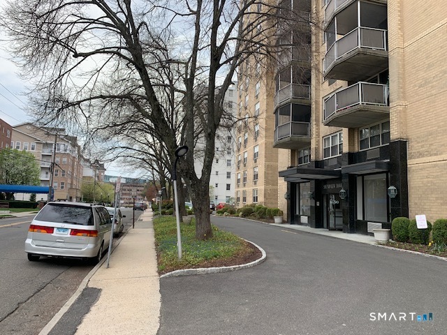 50 Glenbrook Road, Unit 5G Stamford, CT 06902 - Photo 3 of 40