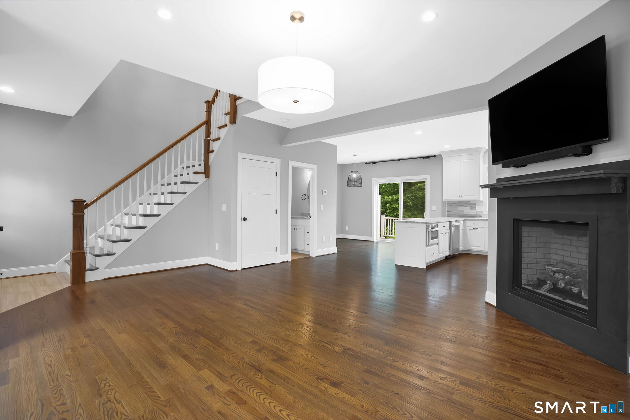 204 Mountain Road, Unit F Suffield, CT 06078 - Photo 7 of 35
