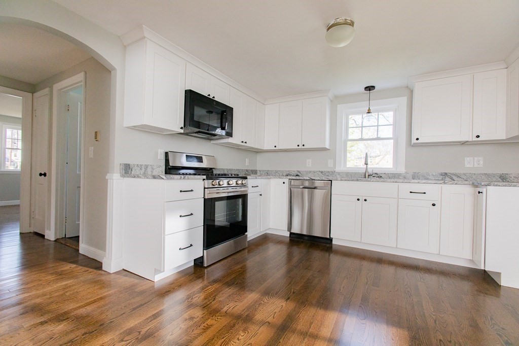 22 Cedar Circle Randolph, MA 02368 - Photo 11 of 21