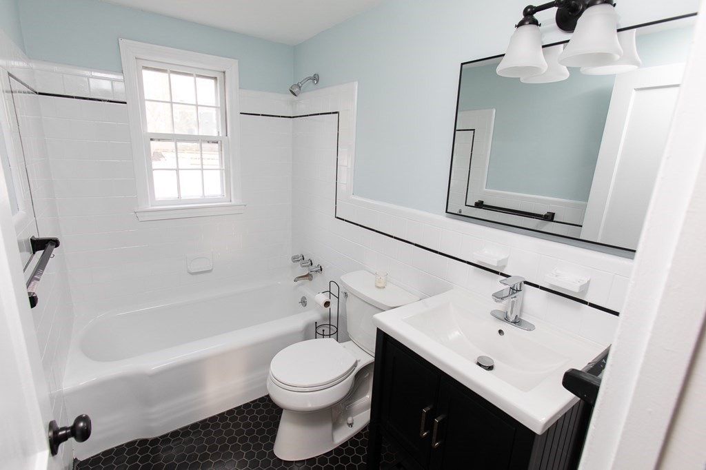 22 Cedar Circle Randolph, MA 02368 - Photo 16 of 21