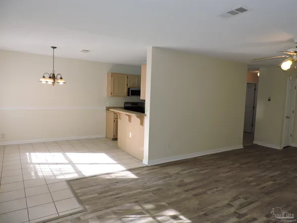 $1,895 | 3296 Two Sisters Way, Pensacola, FL 32505