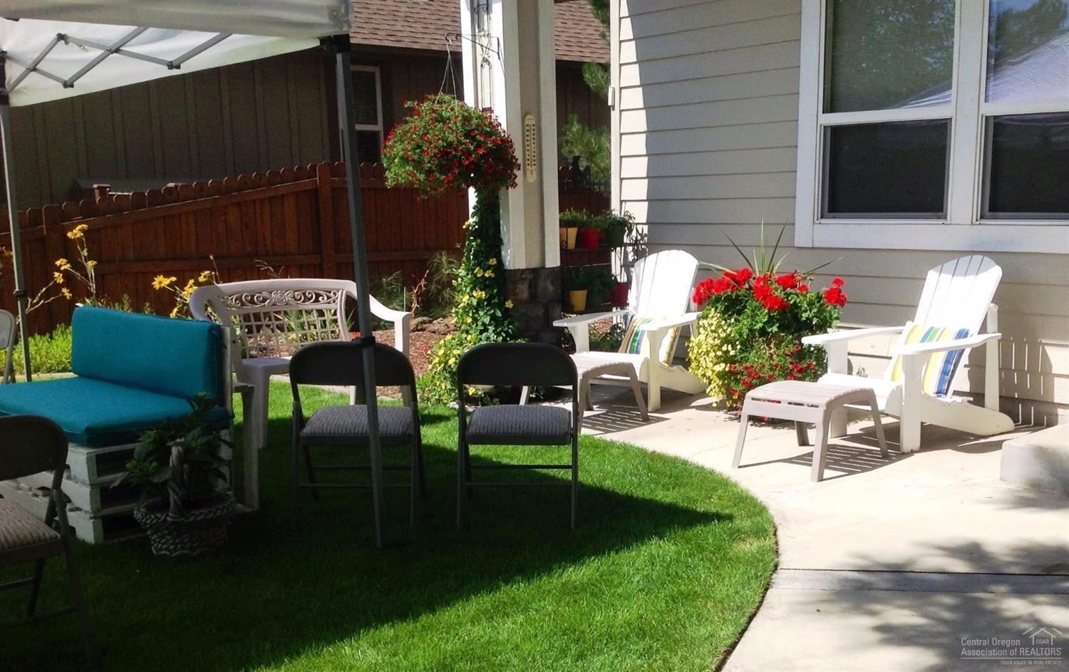 61177 Ridgewater Loop Bend, OR 97702 - Photo 21 of 25 Additional Photo