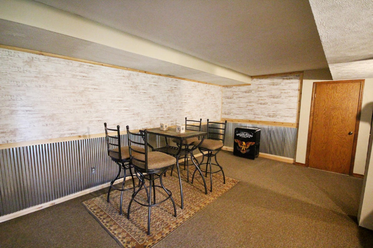 68410 Lane Road Edwardsburg, MI 49112 - Photo 22 of 54 IMG_2059
