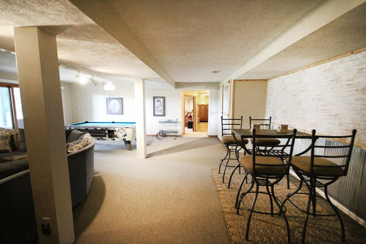 68410 Lane Road Edwardsburg, MI 49112 - Photo 23 of 54 IMG_2062