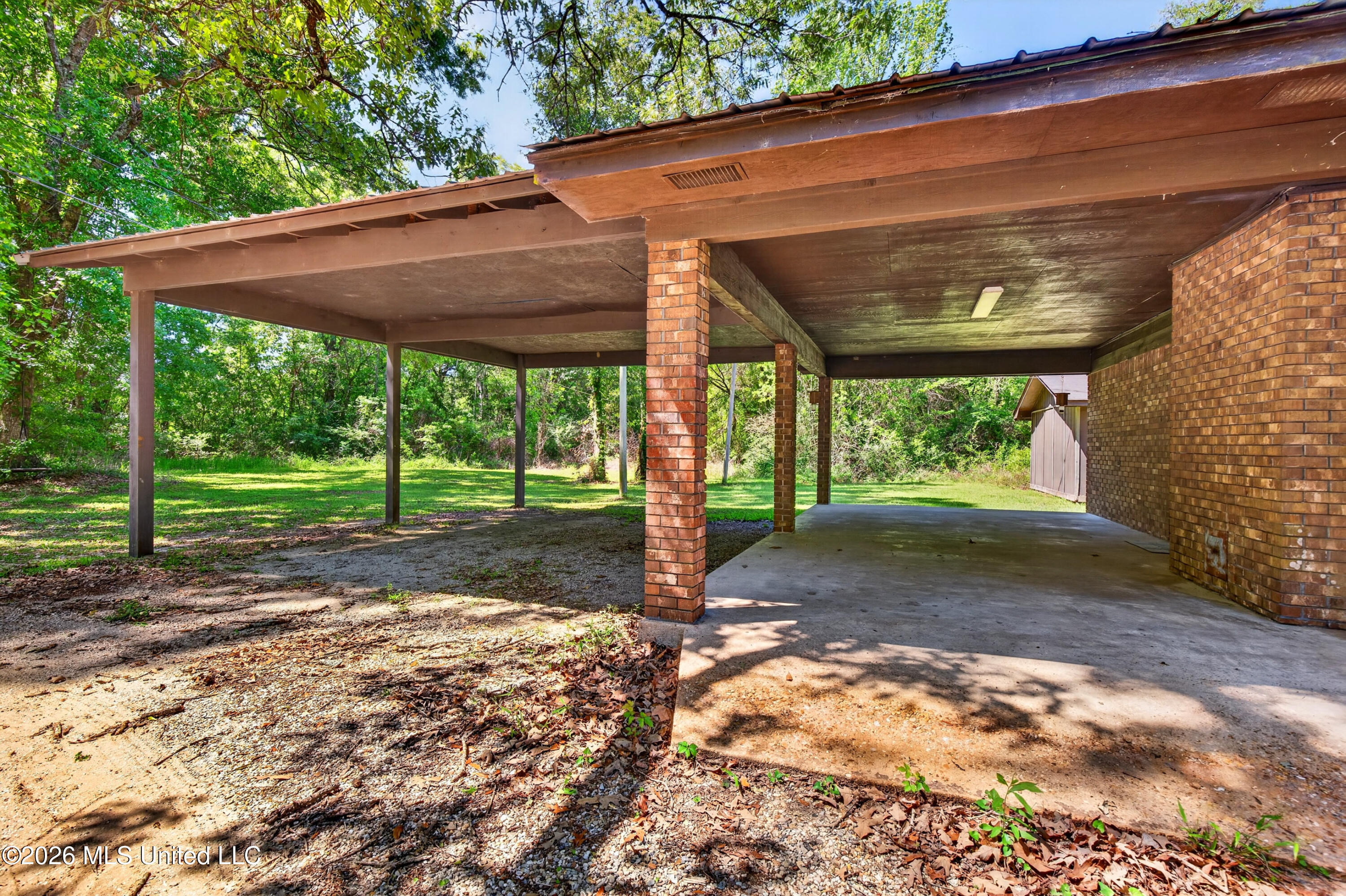 22228 William Ward Road Moss Point, MS 39562 - Photo 7 of 36 22228WilliamWardRd-5