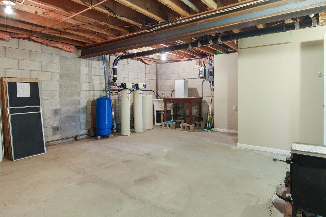 8855 Clam Lake Road Bellaire, MI 49615 - Photo 36 of 52 1887589-35.JPG