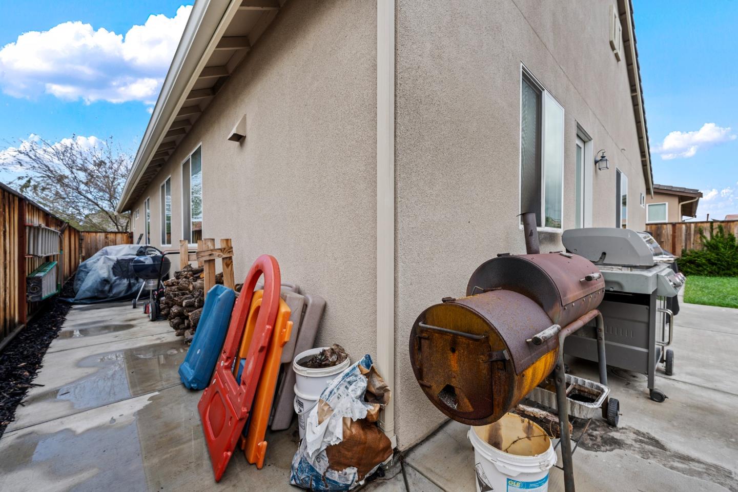 2875 Walker Way Hollister, CA 95023 - Photo 39 of 43