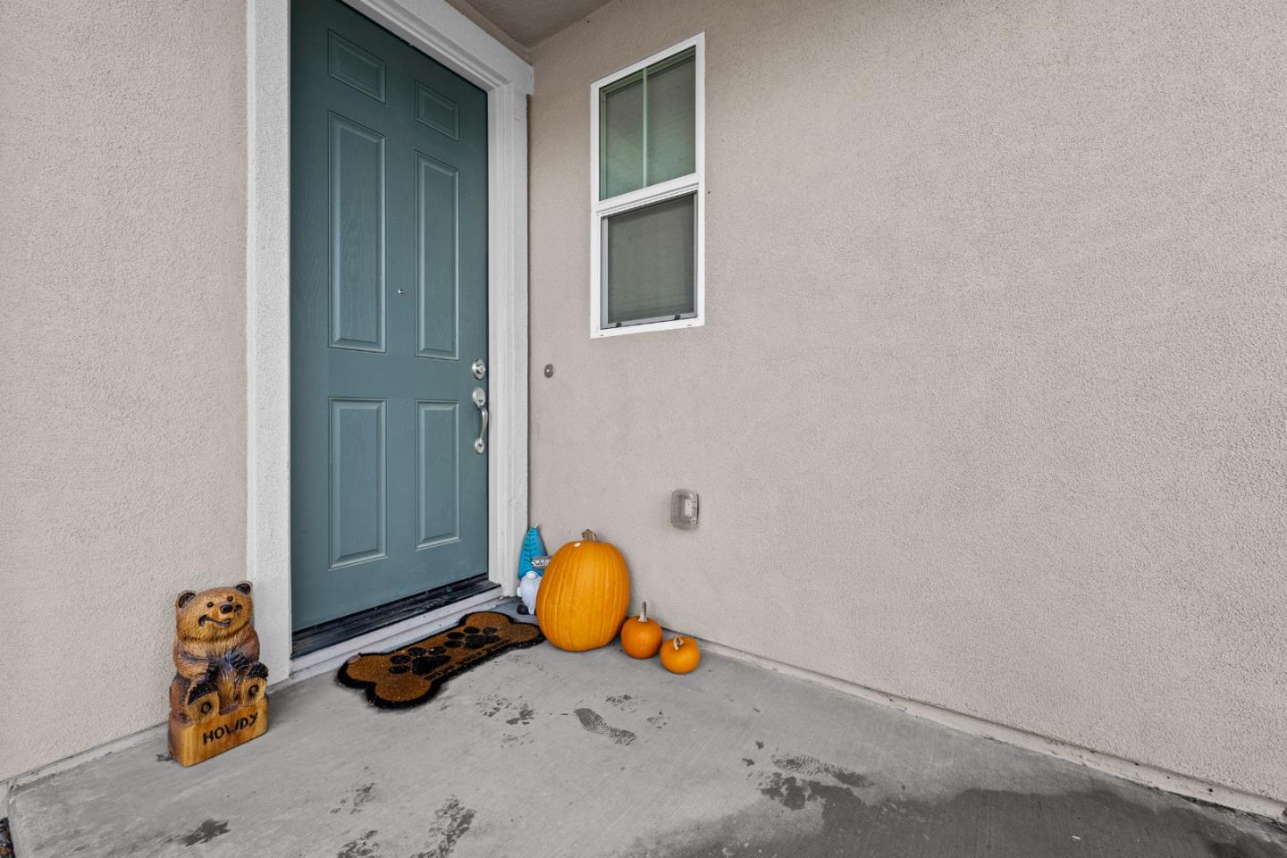 2875 Walker Way Hollister, CA 95023 - Photo 6 of 43