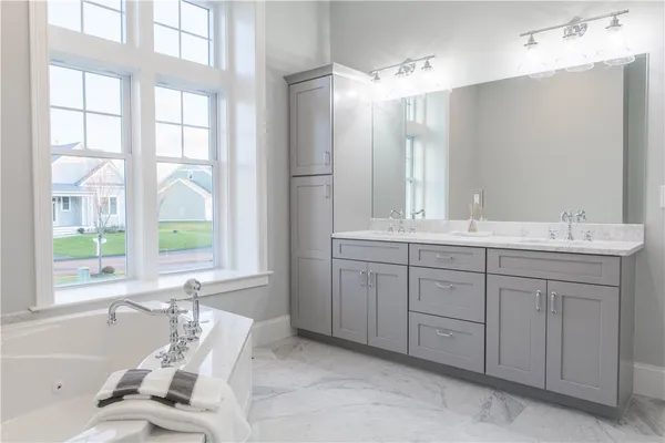 $1,979,500 | 2 Crosswinds Drive, Charlestown, RI 02813