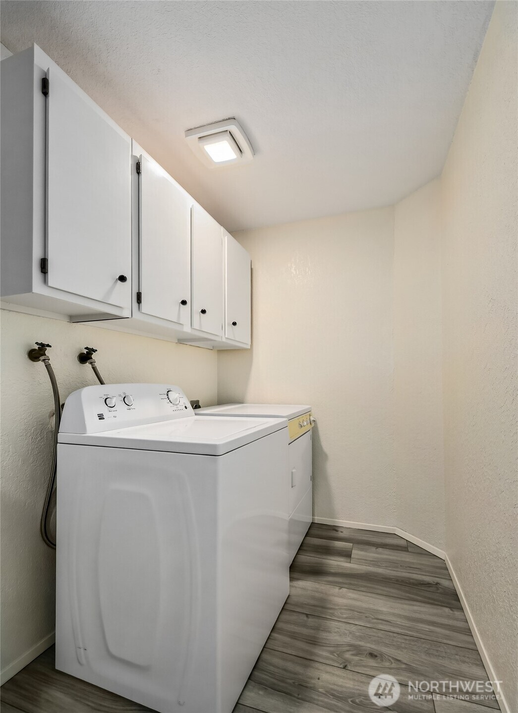 8515 242nd Street Southwest, Unit 103 Edmonds, WA 98026 - Photo 15 of 21