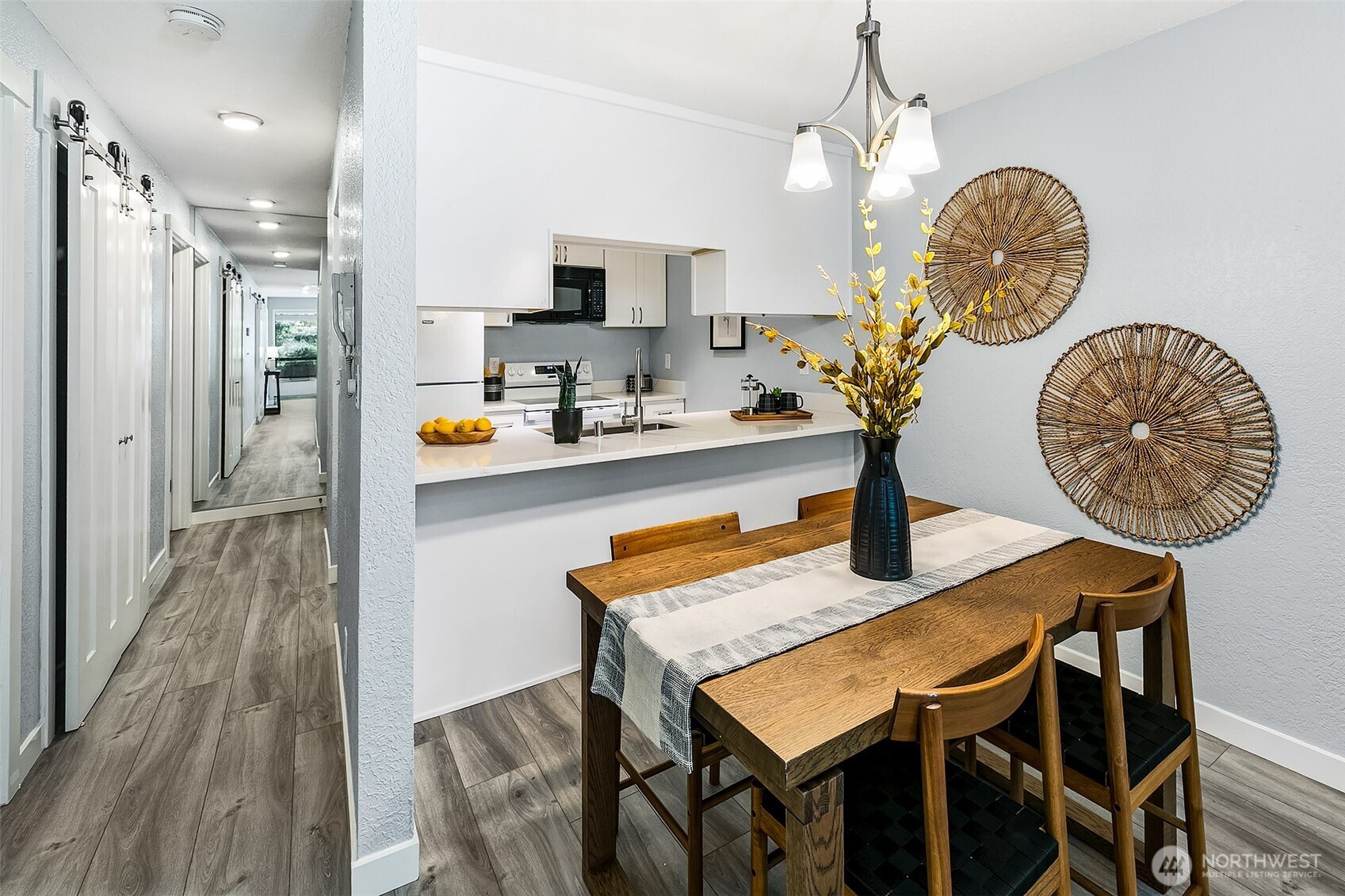 8515 242nd Street Southwest, Unit 103 Edmonds, WA 98026 - Photo 3 of 21