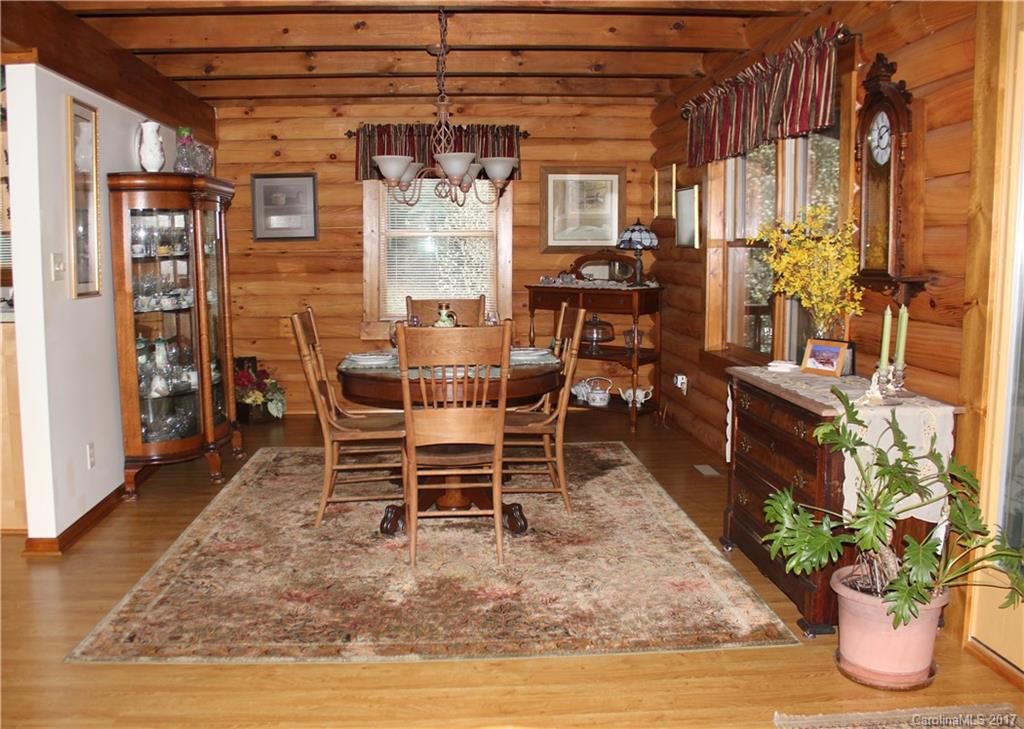 40 Yarrow Road, Unit 10 Waynesville, NC 28785 - Photo 6 of 24