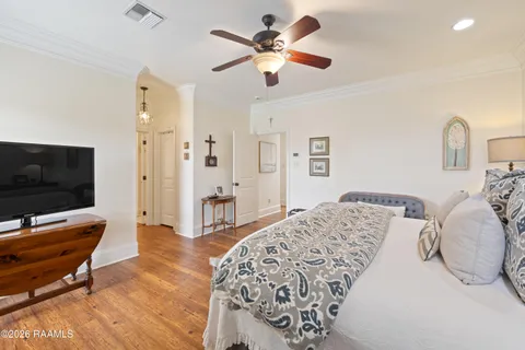 $340,000 | 11 Oakthorn Court, Youngsville, LA 70592