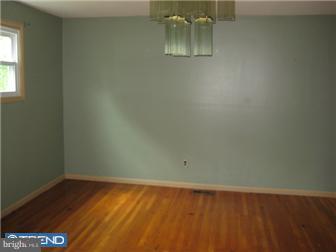 33 Clemson Road Cherry Hill, NJ 08034 - Photo 8 of 10