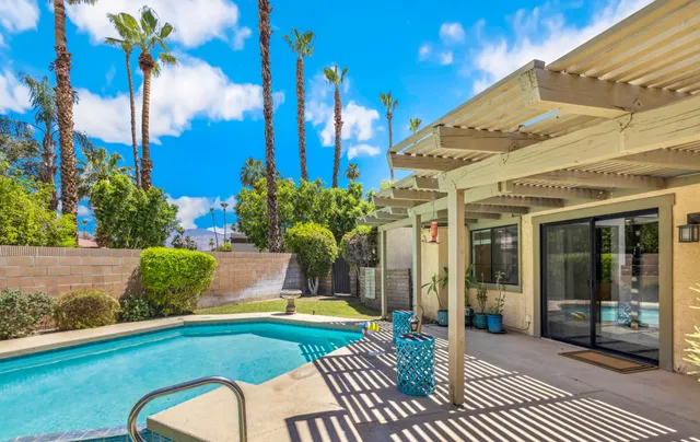 $525,000 | 43344 Mondavi Court, Unit A, Palm Desert, CA 92260