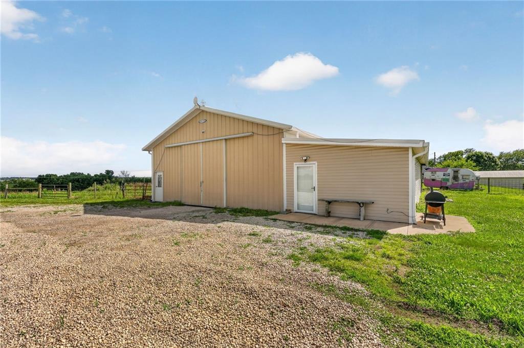 8300 State Rte 92 Platte City, MO 64079 - Photo 4 of 31