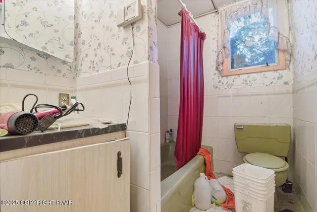 $124,900 | 57 Regent Street, Wilkes Barre, PA 18702