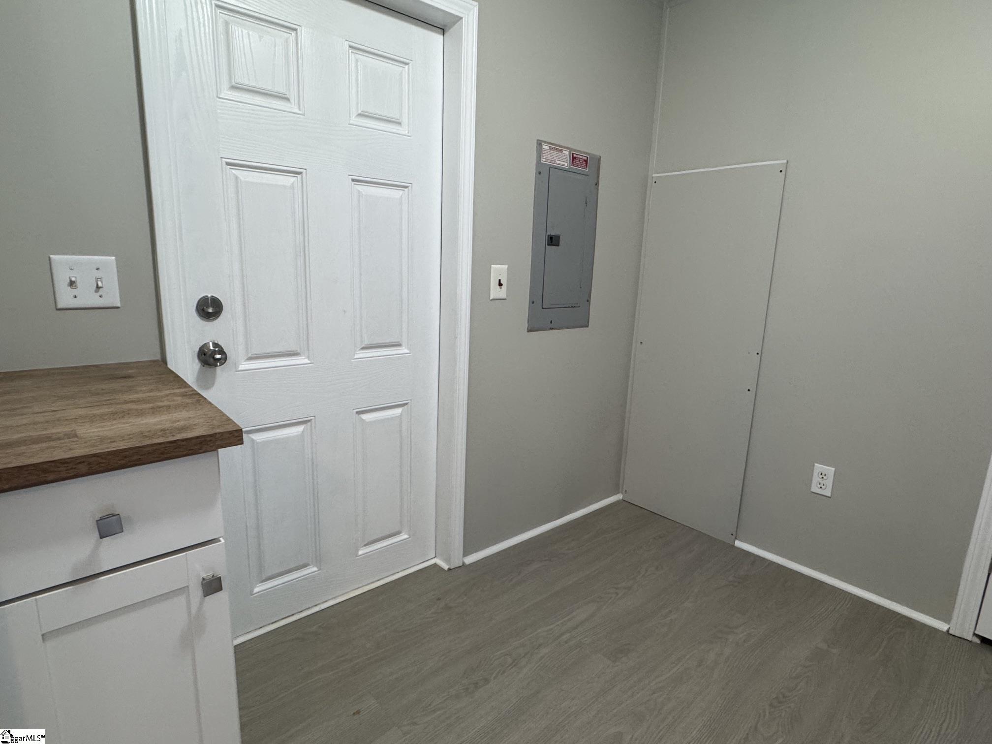307 Jenkins Bridge Road Fountain Inn, SC 29644 - Photo 13 of 30 Gallery Image 13