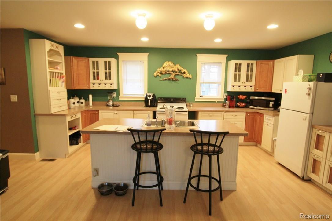 3196 Morrish Road Swartz Creek, MI 48473 - Photo 10 of 30 Morrish Rd 015.JPG