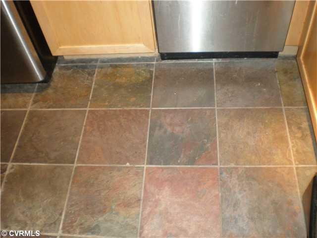 3109 North Parham Road, Unit 18 Henrico, VA 23294 - Photo 6 of 12 Laundry