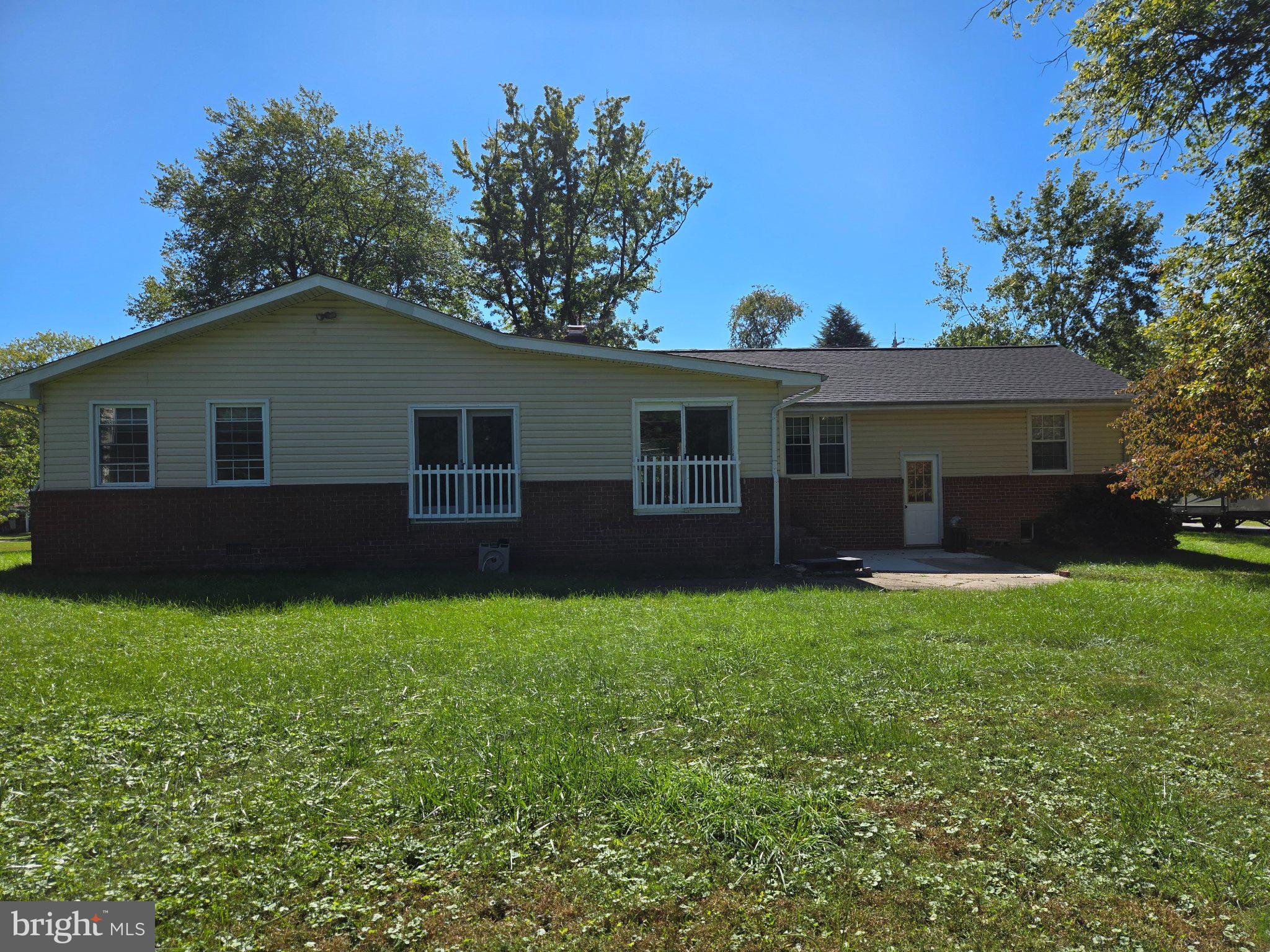 15451 Thompson Road Silver Spring, MD 20905 - Photo 12 of 15 Gallery Image 12
