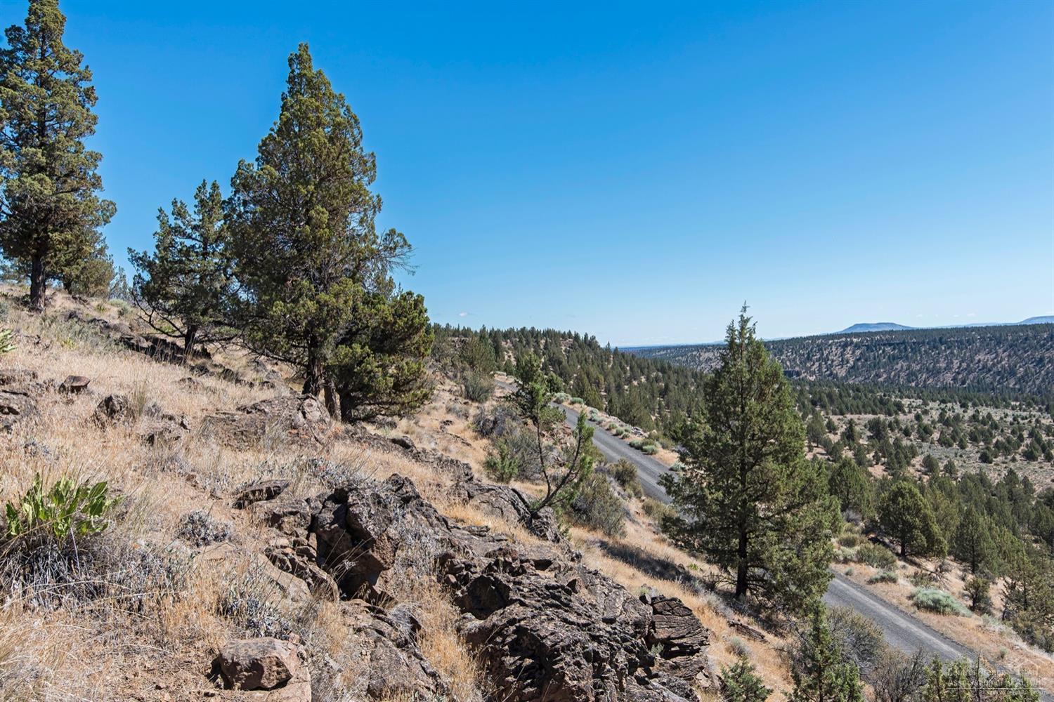 18075 Mountain View Road Sisters, OR 97759 - Photo 3 of 16 Additional Photo