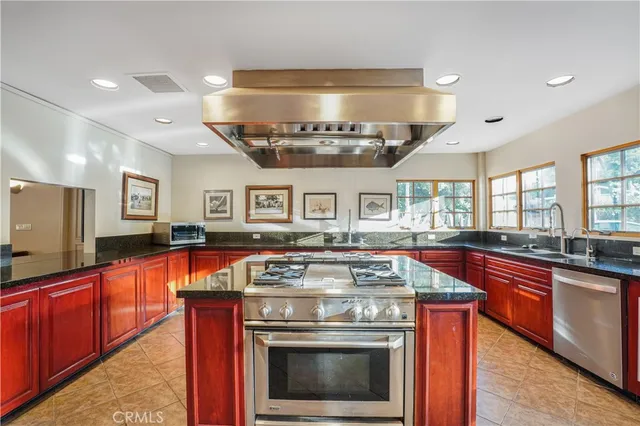 $449,000 | 23777 Mulholland Highway, Calabasas, CA 91302