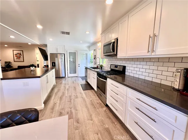 $449,000 | 23777 Mulholland Highway, Calabasas, CA 91302