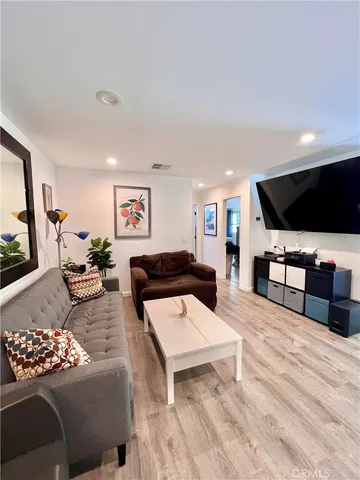 $449,000 | 23777 Mulholland Highway, Calabasas, CA 91302