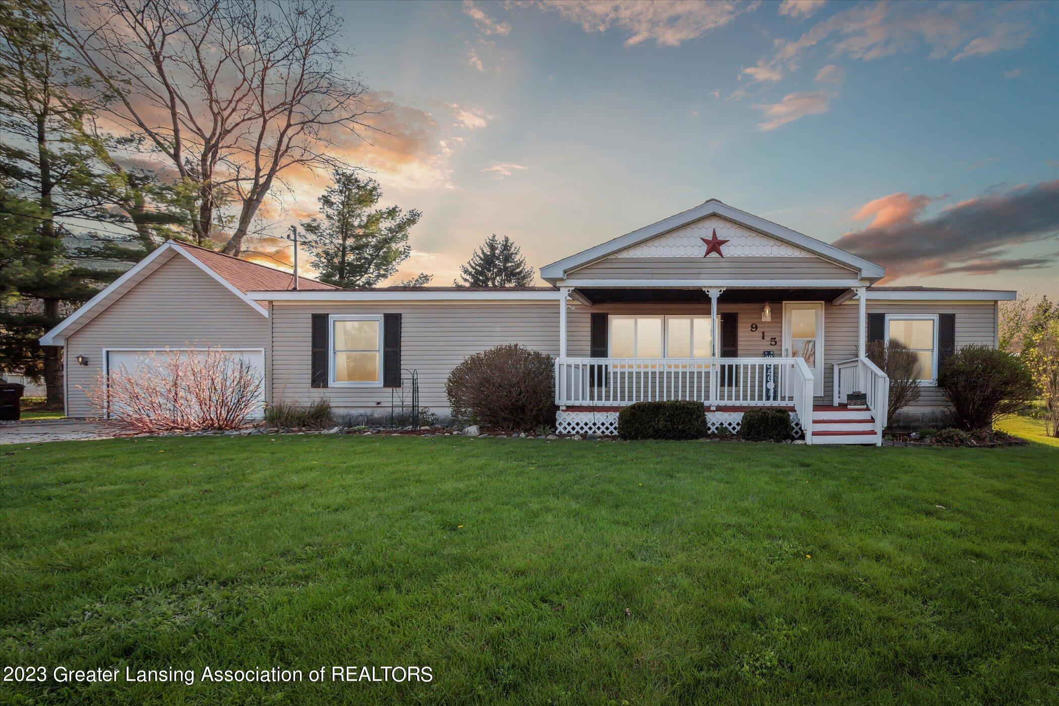 915 North Canal Road Eaton Rapids, MI 48827 - Photo 1 of 31 01-915-N-Canal-Rd-Eaton-Rapids-MI-48827-