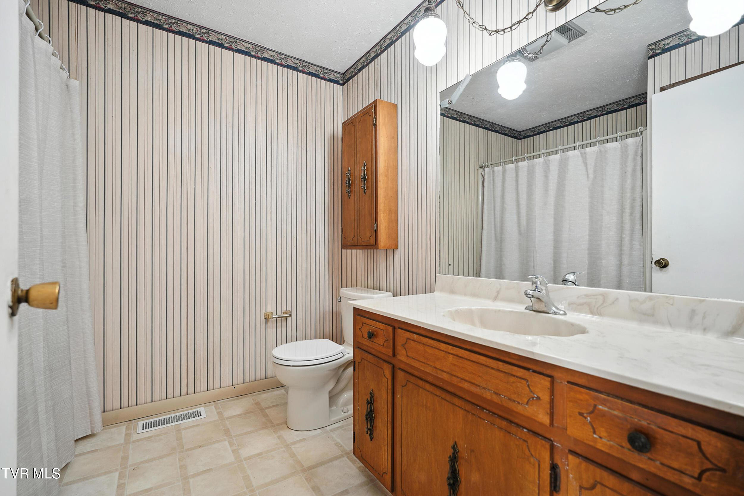 129 Glendale Road Limestone, TN 37681 - Photo 16 of 43 17_dsc01864