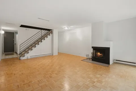 $460,000 | 840 Michigan Avenue, Unit 10, Evanston, IL 60202