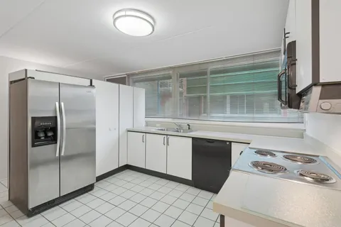 $460,000 | 840 Michigan Avenue, Unit 10, Evanston, IL 60202